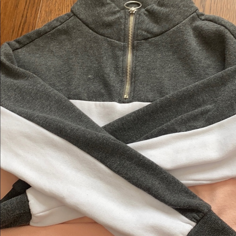 Cropped turtle neck zip up sweater